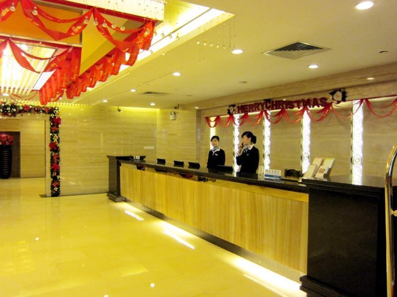 Shenzhen Luohu Railway Station Hotel - West Building Экстерьер фото