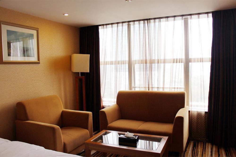 Shenzhen Luohu Railway Station Hotel - West Building Экстерьер фото